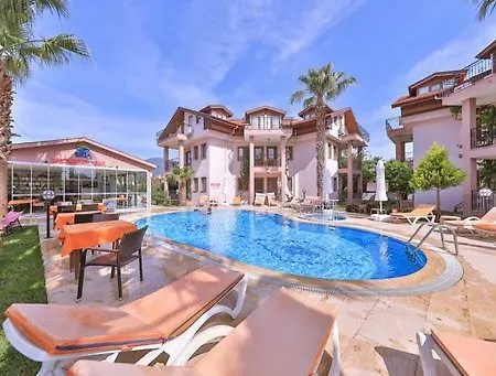 شقة فندقية Minta 4*