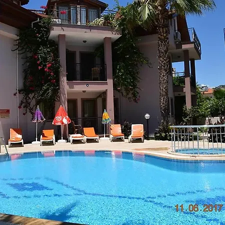 Aparthotel Minta 4*